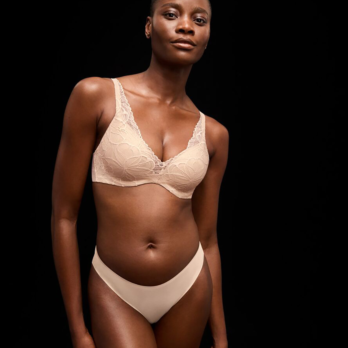 Triumph Body Make-Up Illusion Lace WP - Nude Beige - 10219710-00NZ