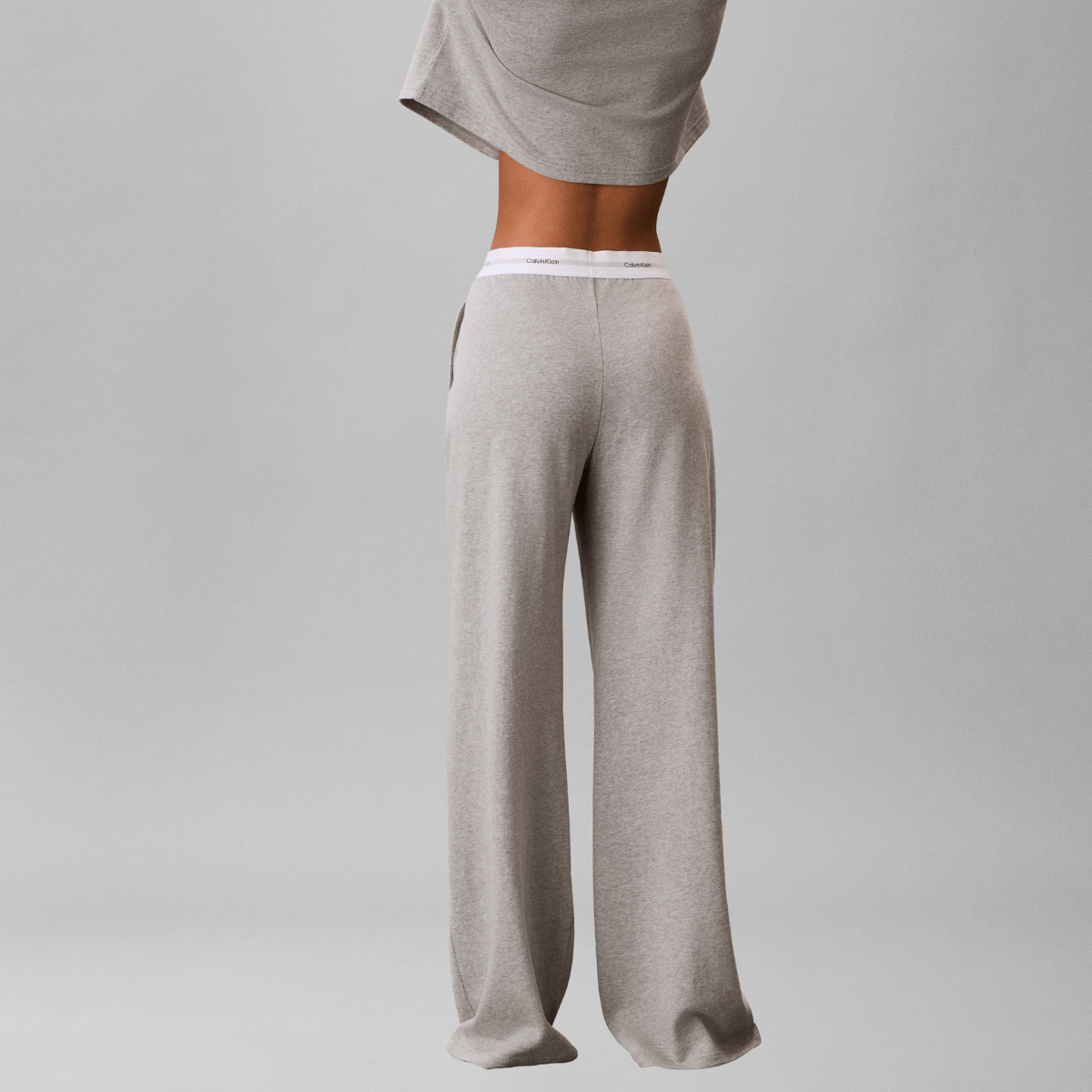 Calvin Klein Logo natbukser, grå - LV00QS7518 - P7A - Grey Heather