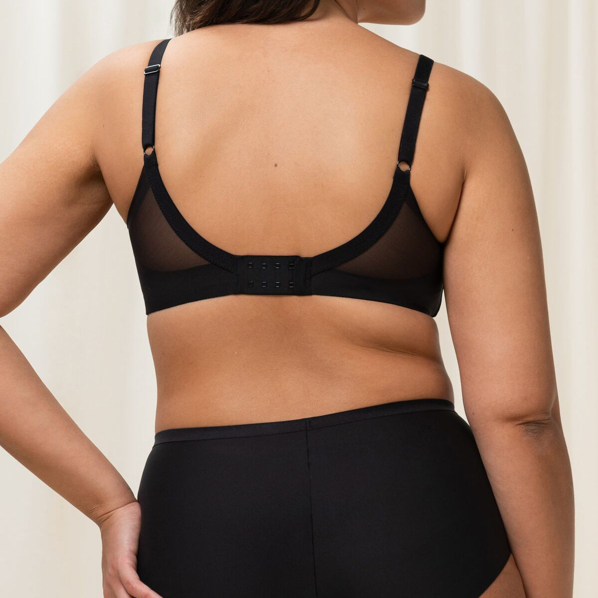 Triumph Shape Smart - Black - 10209594-0004