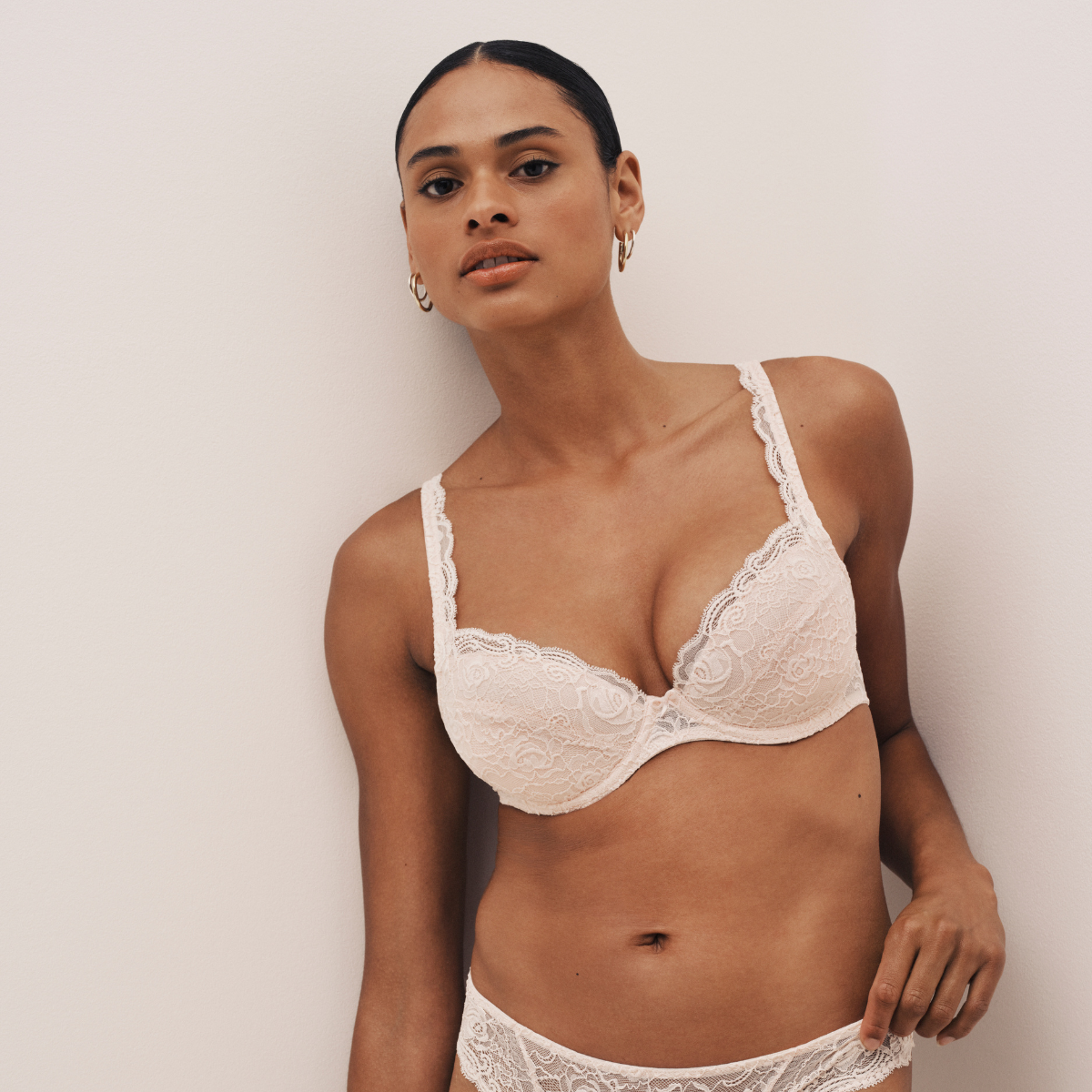 BH’er i størrelse 80B