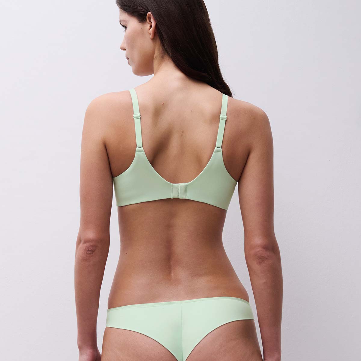 Chantelle EasyFeel Norah full-cup BH, grøn - C13F10 - 0EP - Celadon
