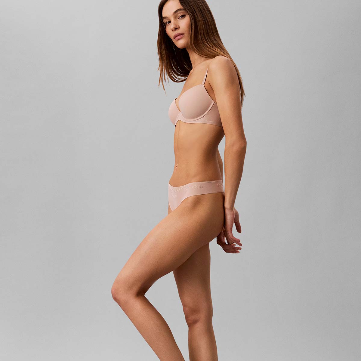 Calvin Klein Perfectly Fit BH med bøjle, beige - LV00QF8903 - 7NS - Cedar