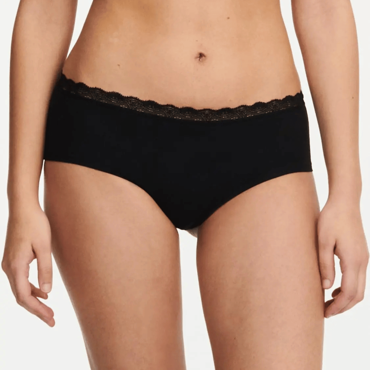 Femilet Basic Lace hipster trusse, sort - FA0440 - 011 - Black