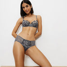 Triumph Sensual Spotlight - Pebble Grey - 10219846-00DK
